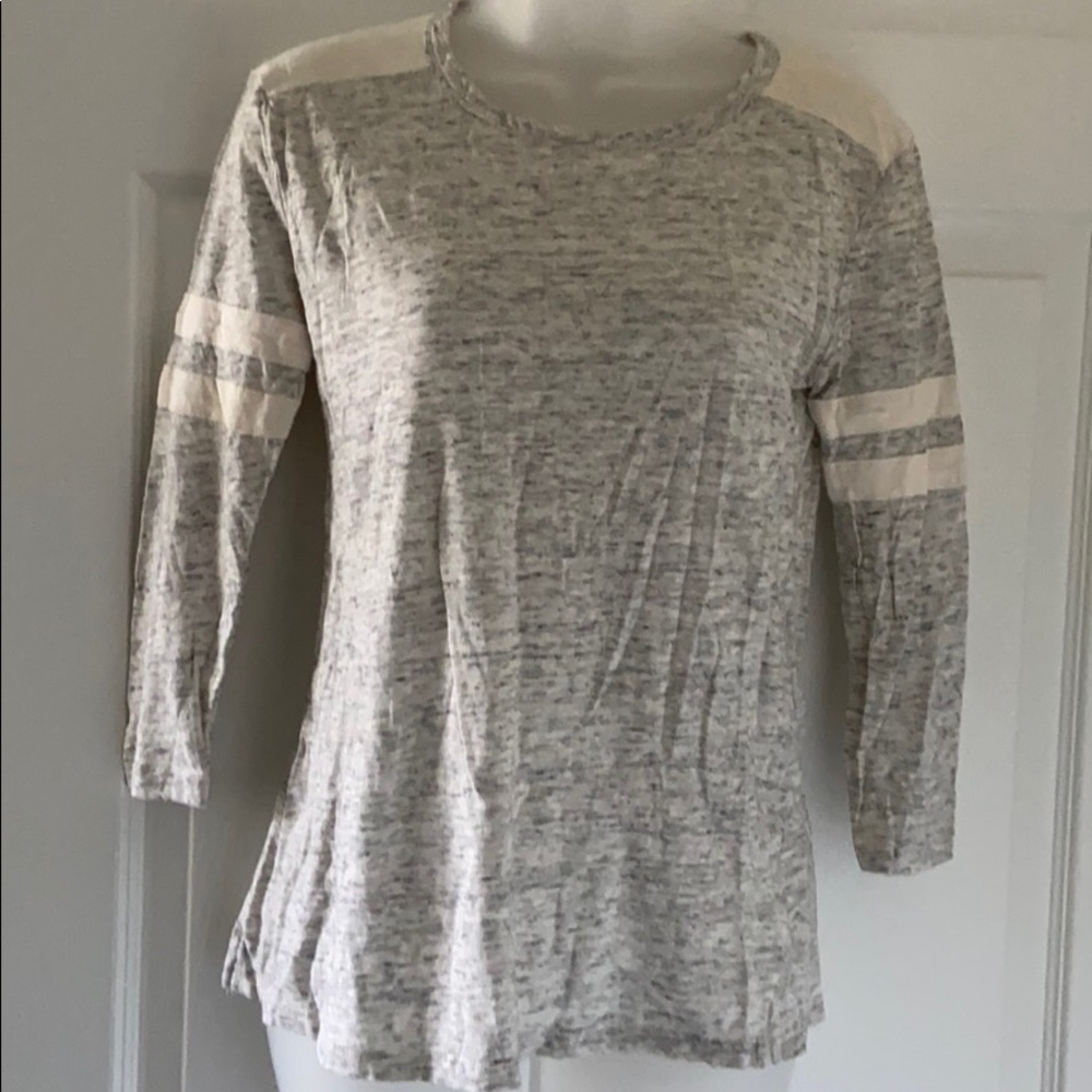 Baseball tee